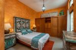 Private Colonial Home 2-Bedroom, 2-Bathroom 
